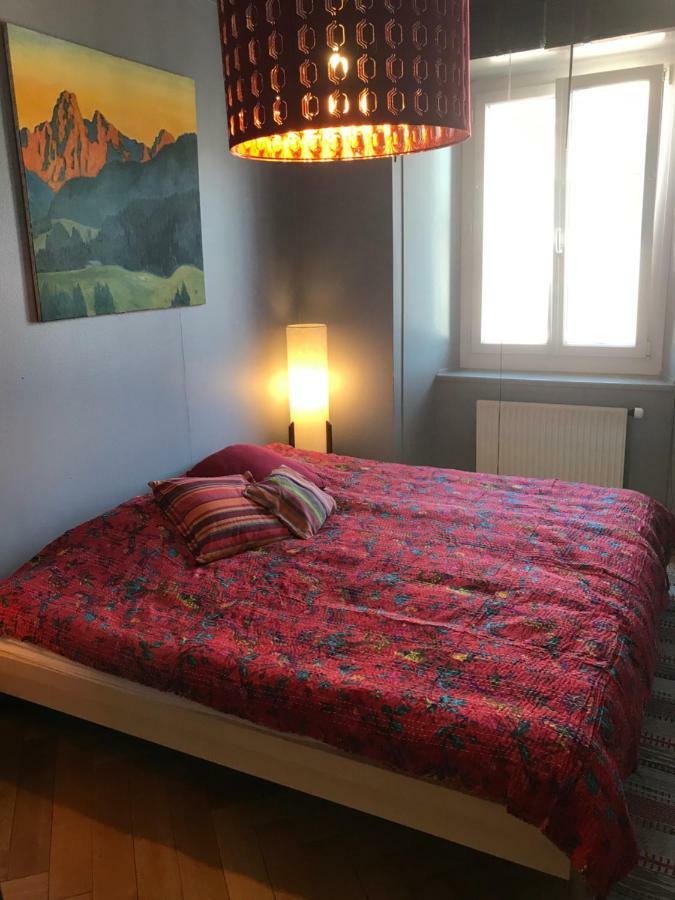Appartement 1Bijou La Chaux De Fonds Exteriör bild