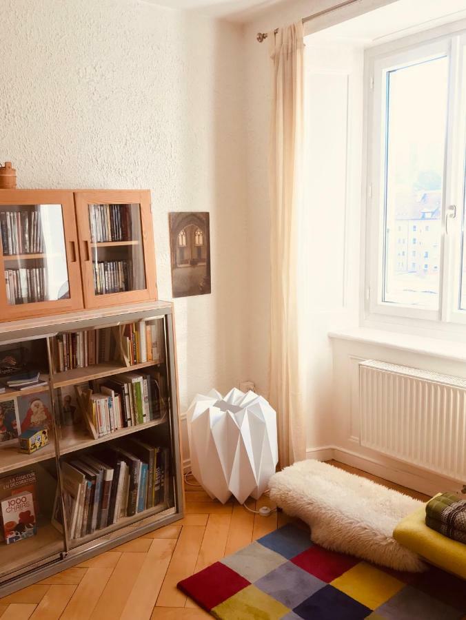 Appartement 1Bijou La Chaux De Fonds Exteriör bild