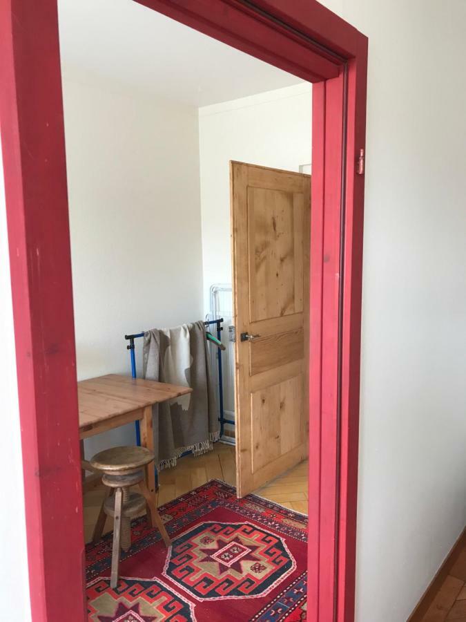 Appartement 1Bijou La Chaux De Fonds Exteriör bild