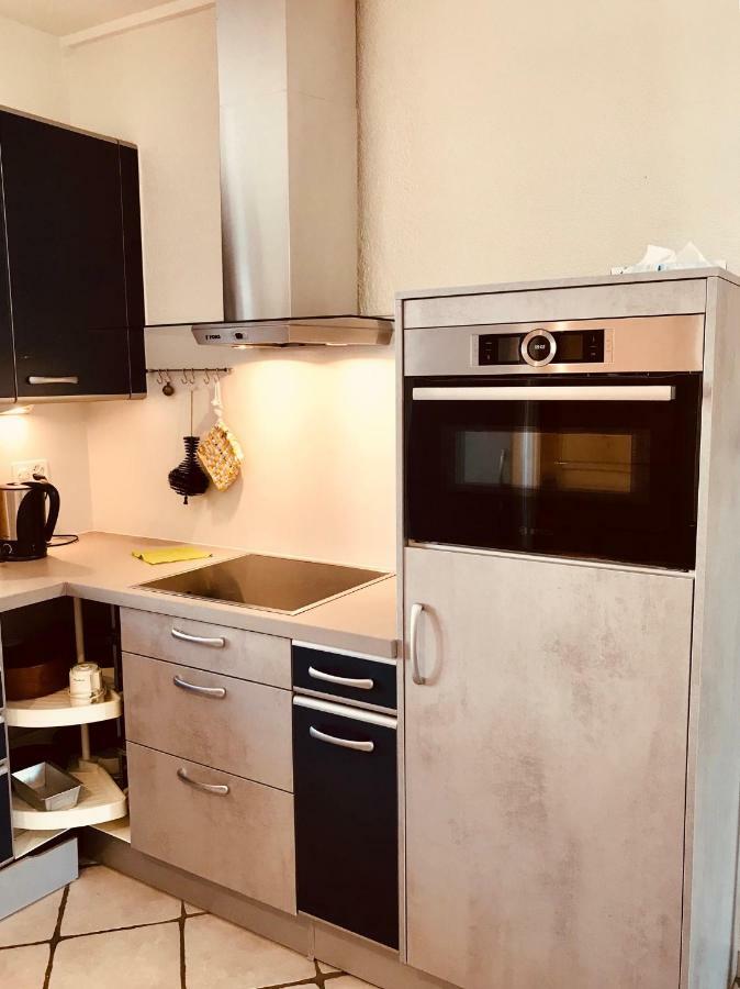 Appartement 1Bijou La Chaux De Fonds Exteriör bild
