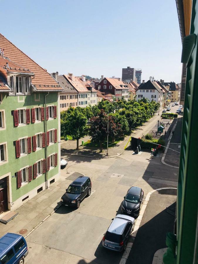 Appartement 1Bijou La Chaux De Fonds Exteriör bild